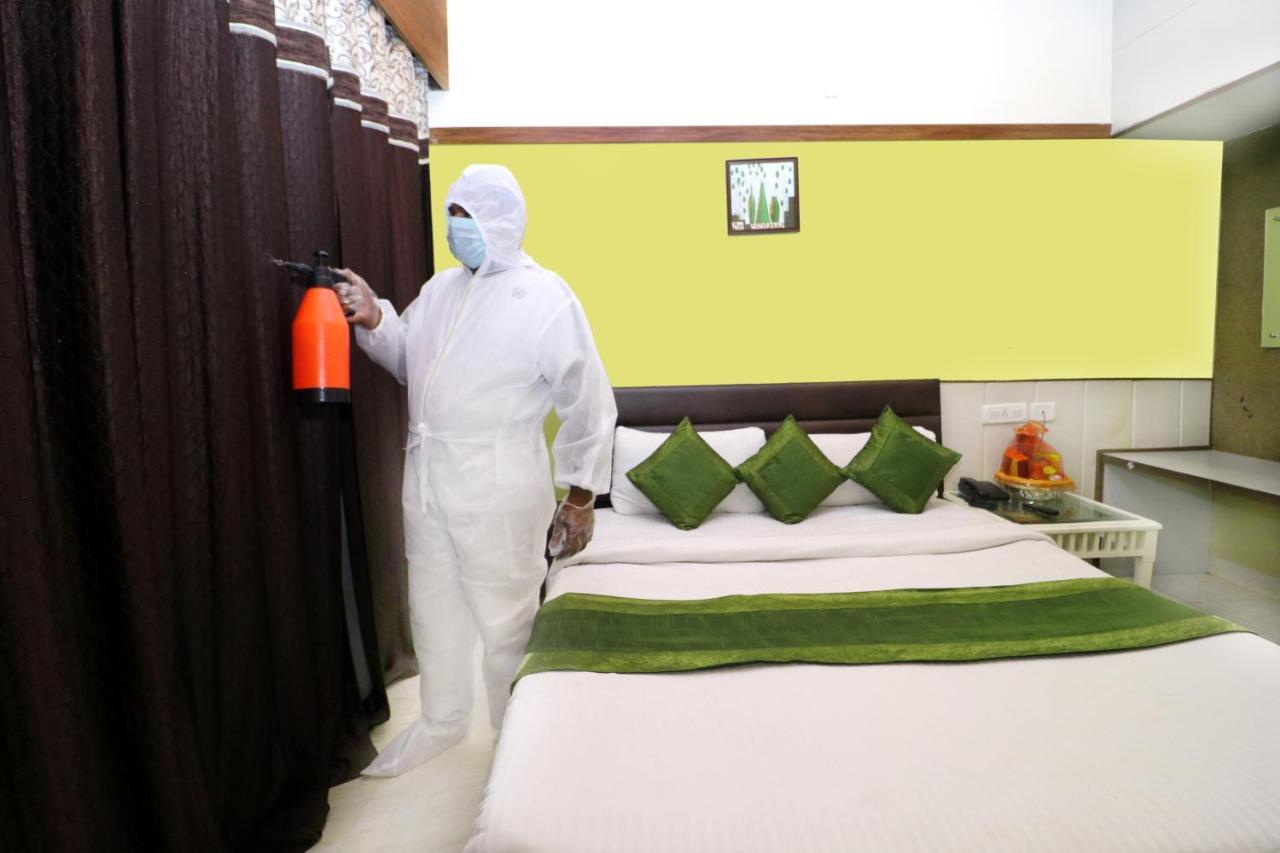 Hotel Seven- Center Of City Chandīgarh Екстериор снимка